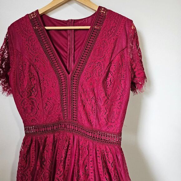 EUC DEEP RED V NECK LACE WEDDING PARTY MAXI DRESS SIZE MEDIUM - Picture 11 of 16